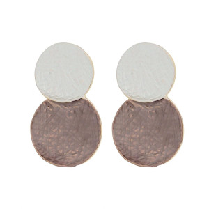 ORECCHINO ARMONIA CON CAVALLUCCIO MARINO MM 36 IN OTTONE