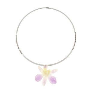 COLLANA PETALI PREZIOSI IN ACCIAIO